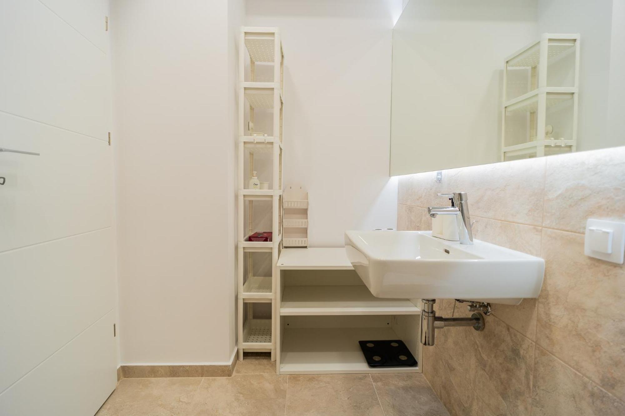 Lagoon Park Apartments With Beach View Bucharest Exterior photo